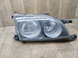 фара правая Toyota Avensis 1 поколение (T220) 2000, 2.0 л., дизель, МКПП, седан, 082121187R