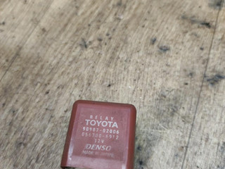 блок управления вентилятором (реле) Toyota Picnic 1 поколение 2000, 2.2 л., дизель, МКПП, минивэн, 90987-02006, 056700-6912