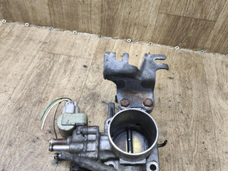 заслонка дроссельная Toyota Carina E 1 поколение T190 1995, 1.8 л., 7A-FE, бензин, МКПП, универсал, передний привод, 89452-22090, 1985003011, 22270-16060, 1368000380