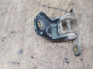 петля двери Nissan Patrol Y61 2004, 3.0 л., ZD30, дизель, АКПП