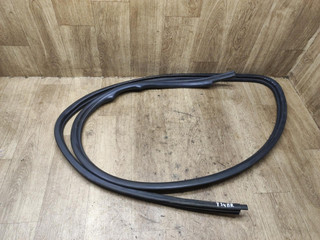 уплотнитель двери Nissan Almera N16 2003, 1.5 л., QG15DE, бензин, МКПП, хетчбэк 5 дв.