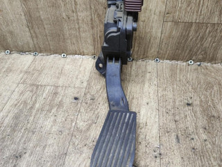 педаль Opel Astra J 2011, 1.3 л., дизель, МКПП, хетчбэк 5 дв., 13252702, 6PV009765-07