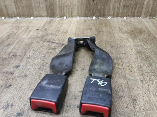 замок ремня безопасности Toyota Carina E 1 поколение T190 1995, 1.8 л., 7A-FE, бензин, МКПП, универсал, передний привод
