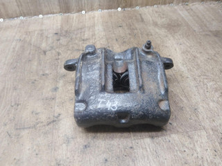 суппорт передний правый Nissan Patrol Y61 2004, 3.0 л., ZD30, дизель, АКПП