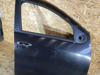 дверь передняя правая Nissan Terrano D10 2015, 2.0 л., бензин, МКПП, внедорожник 5 дв., полный привод, 81102666R