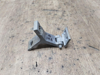 петля двери Audi 80 B3 1991, 1.8 л., бензин, МКПП, седан