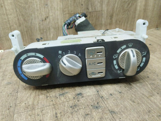 блок управления печки / климат-контроля Nissan Almera Tino V10 2003, 2.2 л., дизель