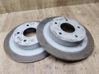 диск тормозной задний Nissan Almera Tino V10 2003, 2.2 л., дизель
