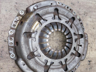 корзина сцепления Nissan Almera Tino V10 2003, 2.2 л., дизель