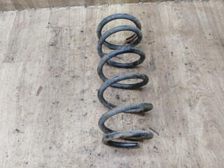 пружина задняя Nissan Almera Tino V10 2003, 2.2 л., дизель, RA6440