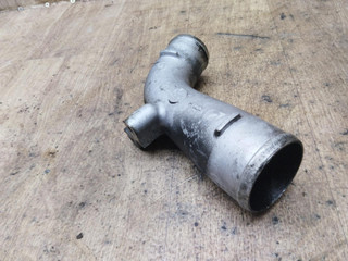 патрубок интеркулера Nissan Almera Tino V10 2003, 2.2 л., дизель