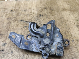 замок капота Toyota Yaris XP9 2007, 1.5 л., 1NZ-FE, бензин, АКПП, чёрный, седан, передний привод