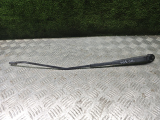 щеткодержатель (поводок стеклоочистителя, дворник) Renault Laguna 1 поколение 1998, 2.0 л., F3R 723, бензин, МКПП, хетчбэк 5 дв.