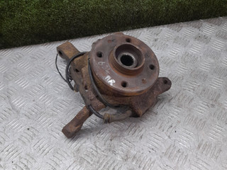 кулак поворотный правый Renault Laguna 1 поколение 1997, 1.8 л., F3P 670, бензин, МКПП, универсал