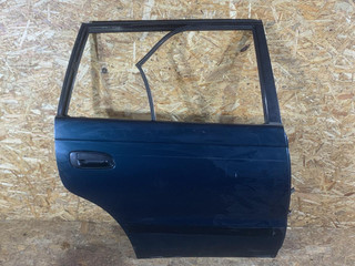 дверь задняя правая Toyota Carina E 1 поколение T190 1998, 2.0 л., 2C, дизель, МКПП, универсал