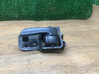 ручка внутренняя задняя левая Toyota Carina E 1 поколение T190 1998, 2.0 л., 2C, дизель, МКПП, универсал