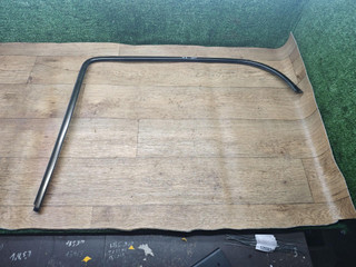молдинг заднего стекла Mercedes-Benz E-Класс W210/S210 [рестайлинг] 2001, 2.7 л., OM 612.961, дизель, МКПП, седан