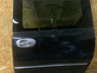 дверь сдвижная Kia Carnival 1 поколение [рестайлинг] 2005, 2.9 л., CRDi, дизель, МКПП, минивэн