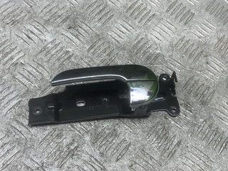 ручка внутренняя передняя левая Kia Carnival 1 поколение [рестайлинг] 2005, 2.9 л., CRDi, дизель, МКПП, минивэн