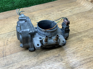 заслонка дроссельная Mitsubishi Space Wagon 3 поколение (Typ N50) 2000, 2.4 л., 4G64 (16V), бензин, МКПП, минивэн
