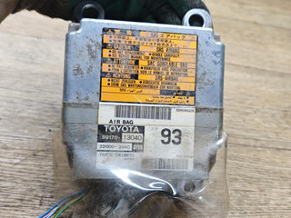 блок AirBag Toyota Corolla Verso 1 поколение E121 2003, 2.0 л., дизель, МКПП, универсал, 8917013040