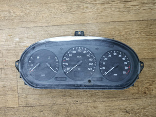 щиток приборов (приборная панель) Renault Megane 1 поколение 1998, 1.9 л., дизель, МКПП, хетчбэк 5 дв., 7700847784
