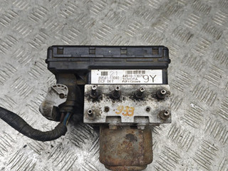 блок ABS Toyota Corolla Verso 1 поколение E121 2003, 2.0 л., дизель, МКПП, универсал, 8954113040, 4451013070