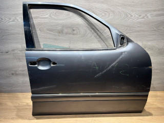 дверь передняя правая Mercedes-Benz E-Класс W210/S210 1998, 3.0 л., дизель, АКПП, задний привод