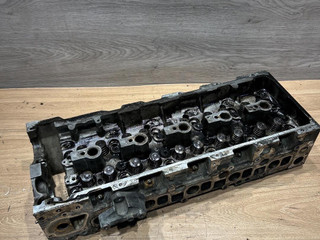 головка блока цилиндров Mercedes-Benz M-Класс W163 2001, 2.7 л., дизель, АКПП, внедорожник 5 дв., задний привод, 6120160701