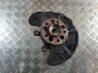 кулак поворотный левый Mercedes-Benz E-Класс W212/S212/C207/A207 2011, 3.5 л., M 276.952, бензин, АКПП, седан, A2044211120