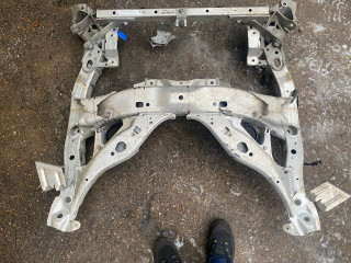 балка подвески передняя (подрамник) BMW 7 серия F01/F02 [рестайлинг] 2013, 4.4 л., N63 B44 A, бензин, АКПП, седан, 6796692, 31116796692, 6797644