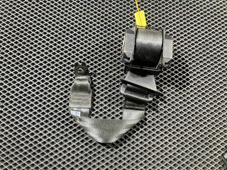 ремень безопасности Volkswagen Passat (USA) 1 поколение 2011, 2.5 л., CBTA, бензин, АКПП, седан, 561857805