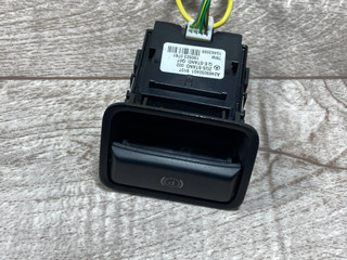 кнопка ручного тормоза (ручника) Mercedes-Benz GLS-Класс X166 2019, 4.7 л., M 278.928, бензин, АКПП, внедорожник 5 дв., A24690504519107, A2469050451