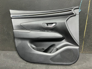 обшивка двери передняя левая Hyundai Tucson 4 поколение 2024, 2.5 л., G4KN, бензин, АКПП, внедорожник 5 дв., 82350-CW000, 82310-CW000NNB, 82386-CW020, 82376-CW020NNB, 82330-CW000, 82301-CW010NNB, 82305CW000NNB