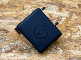 планка под капот Kia Sorento 4 поколение 2023, 2.5 л., бензин, АКПП, внедорожник 5 дв., передний привод, 37113F6000