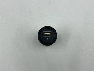 разъем AUX / USB Kia K5 3 поколение 2024, 1.6 л., бензин, АКПП, седан, полный привод, 96125L2200