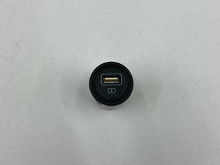 разъем AUX / USB Kia K5 3 поколение 2024, 1.6 л., бензин, АКПП, седан, полный привод, 96125L2200