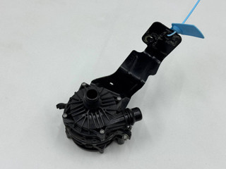 насос антифриза дополнительный Mercedes-Benz EQS V297 2021, электро, АКПП, седан, A0005004900, A2975017201