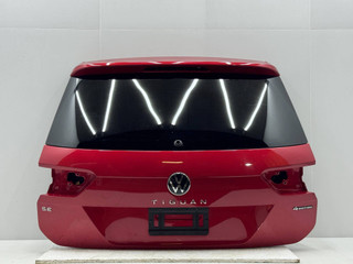 крышка багажника (дверь 3-5) Volkswagen Tiguan 2 поколение [рестайлинг] 2022, 2.0 л., DTEA, бензин, АКПП, внедорожник 5 дв.