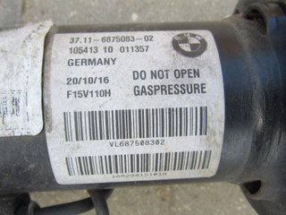 амортизатор передний левый BMW X5 F15 2017, 3.0 л., N57 D30 B, дизель, АКПП, внедорожник 5 дв., 6875083
