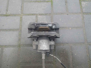 суппорт задний правый BMW X5 F15 2013, 3.0 л., N57 D30 B, дизель, АКПП, внедорожник 5 дв.