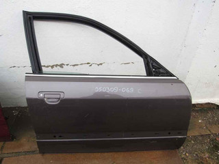 дверь передняя правая Audi A8 D2/4D 1996, 4.2 л., AEM, бензин, АКПП, седан