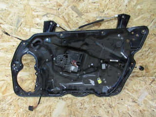 стеклоподъемник передний правый Volkswagen Passat B7 2011, 2.0 л., дизель, седан, 3AA837756