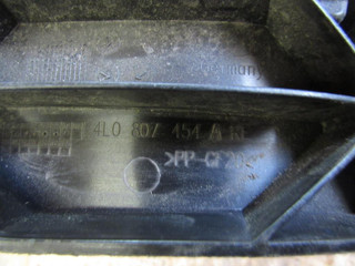 Крепление бампера переднего Audi Q7 4L 2009, 4.2 л., дизель, внедорожник 5 дв., 4L0807454A