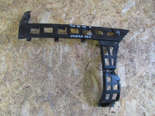 Крепление бампера переднего Volkswagen Passat B6 2005, 2.0 л., бензин, седан, 3C5807378
