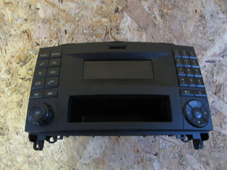монитор мультимедиа Mercedes-Benz Sprinter 2 поколение (W906) 2011, 2.1 л., дизель, 9069000004
