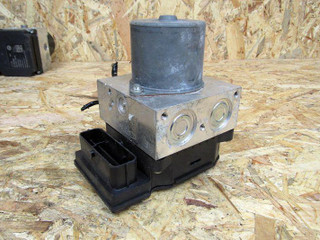 блок ABS Volkswagen Tiguan 1 поколение 2010, 2.0 л., CFFD, дизель, внедорожник 5 дв., 5N0614109BC