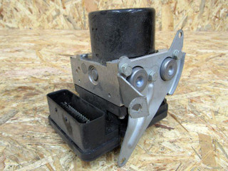 блок ABS BMW 3 серия E90/E91/E92/E93 2005, 1.6 л., N45 B16 A, бензин, седан, 6770677