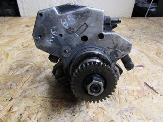 ТНВД Mercedes-Benz M-Класс W164 2005, 3.0 л., OM 642.940, дизель, внедорожник 5 дв., 6420700201
