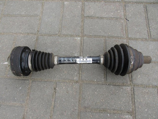 полуось передняя левая (приводной вал, ШРУС) Audi A3 8P 2003, 3.2 л., бензин, хетчбэк 5 дв., 1K0407271BJ